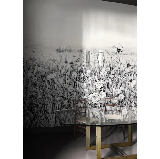 Carta da parati con fiori di campo con grafica in bianco e nero King Poppy di London Art