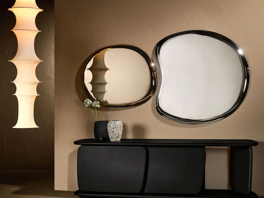 Specchio Pangea con cornice in vetro di Nature Design