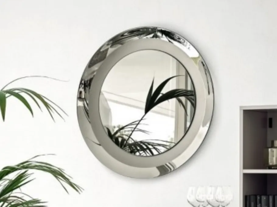 Specchio ovale da parete Surface con cornice a specchio di Calligaris