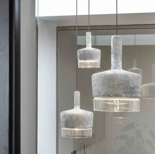 Lampada a sospensione in vetro e cemento Acorn di Pentalight