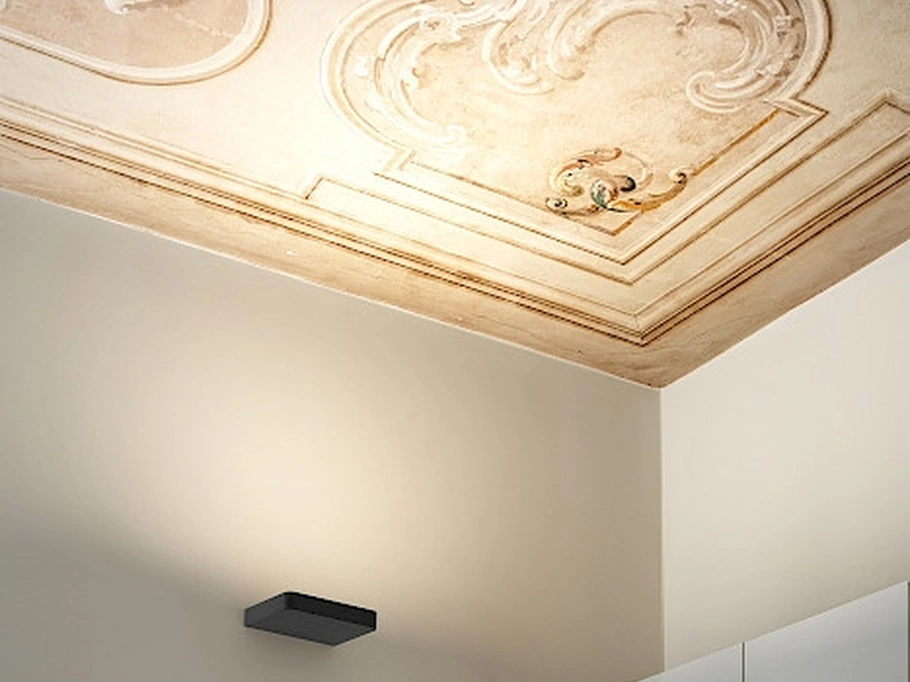 Lampada da parete in alluminio Antares di Rotaliana