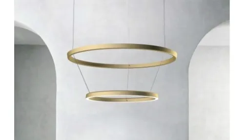 Lampada a sospensione a forma circolare, leggera, in alluminio finitura ottone Compendium Circle di Luceplan