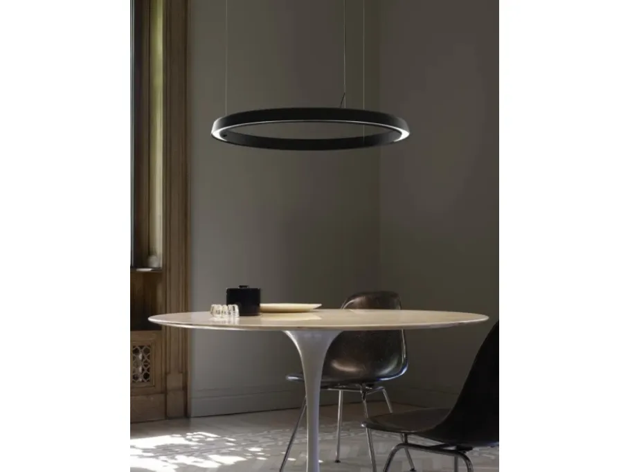 Lampada a sospensione a forma circolare, leggera, in alluminio finitura ottone Compendium Circle di Luceplan