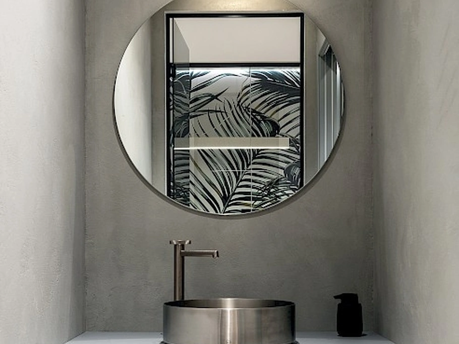 Lampada da parete in metallo con emissione della luce indiretta Ipe di Rotaliana