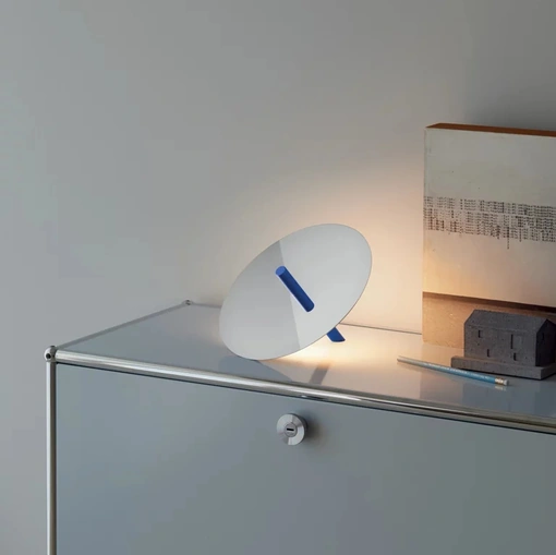Lampada Millimetro da tavolo di Luceplan