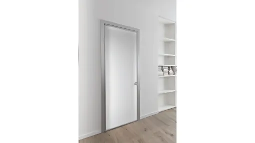 Porta per interni Prima in Vetro Bianco con telaio in alluminio di Albed
