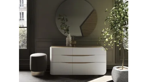 Comò Eikon laccato opaco con struttura in Quercia di Voltan