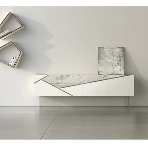 Madia Comp 12 in laccato bianco, ceramica e bronzo graffiato di Voltan