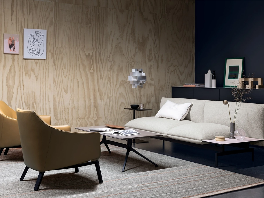 Poltroncina in ecopelle Bela di Kristalia