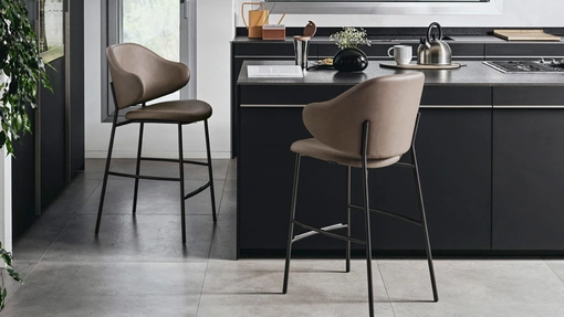 Sgabello in pelle Holly di Calligaris