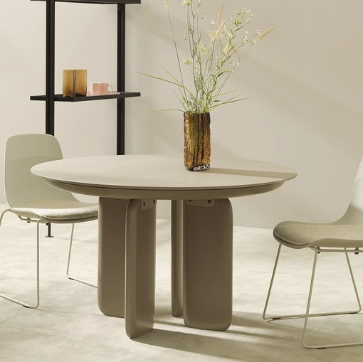 Sedia Elephantino di Kristalia