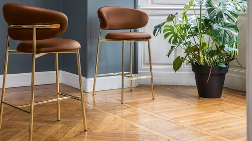 Sgabello in pelle Oleandro di Calligaris