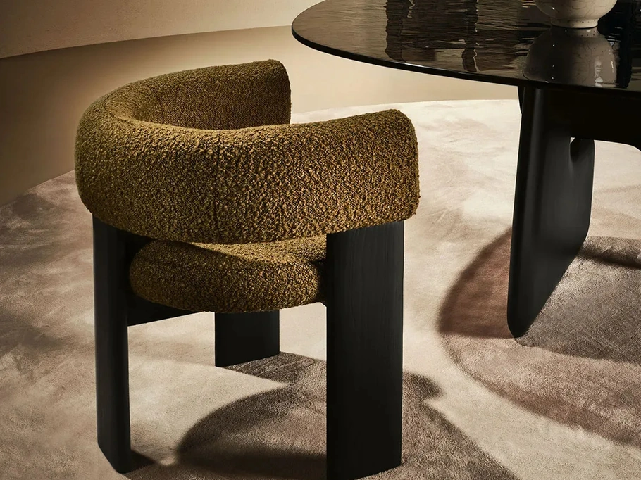 Sedia Trine Armchair in tessuto imbottito di Nature Design