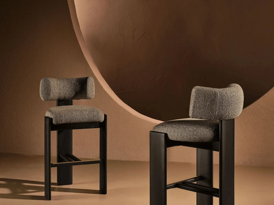 Sgabello Trine Stool in tessuto imbottito di Nature Design