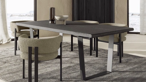 Tavolo Cocoon Allungabile in legno secolare Nero di Nature Design