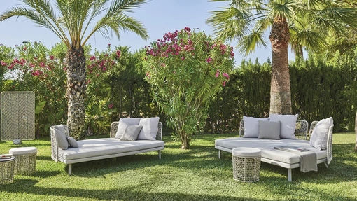 Divano Emma Daybed Compact in fibra intrecciata di Varaschin