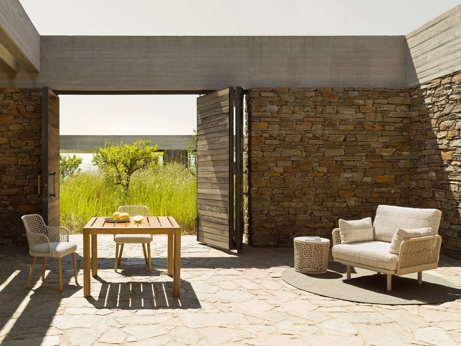 Tavolo in Iroko Gianna di Varaschin